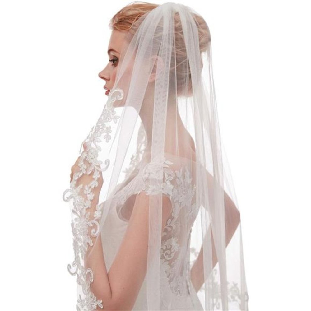 Elegant Light Ivory Lace Wedding Dress - Picture 4 of 8